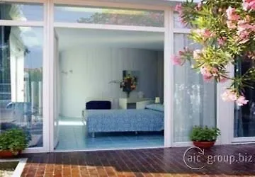 فندق مبيت وإفطار Paradiso 3*